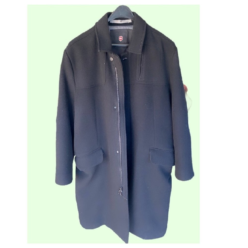 Men's Large Navy Wool Victorinox 3/4 Length Overcoat